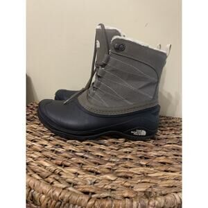 The North Face Grey And Black Women’s Snow Boots 9
